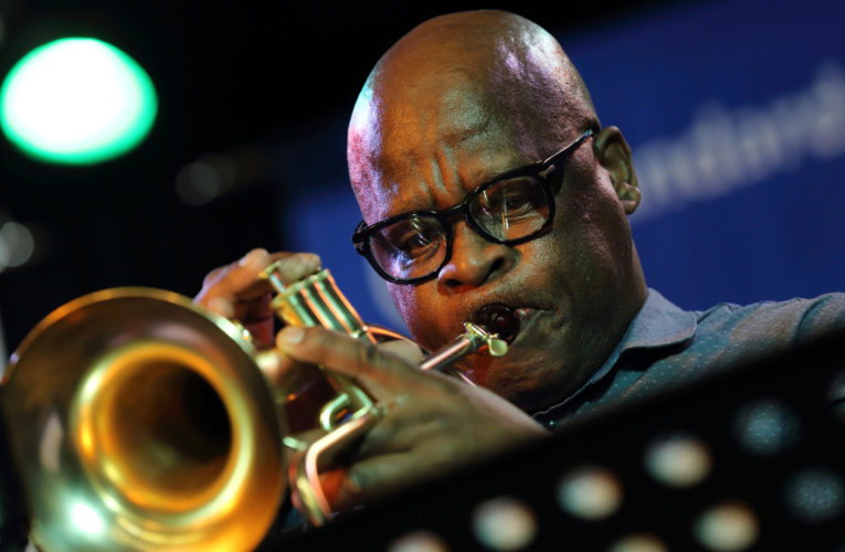 Feya Faku sextet: Calm amidst the chaos